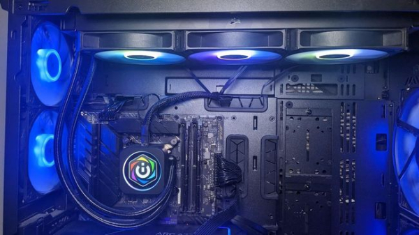 Обзор Corsair iCUE H170i Elite LCD XT: звериная мощь по доступной цене Обзор Corsair iCUE H170i Elite LCD XT: звериная мощь по доступной цене