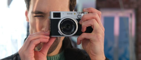 Обзор Fujifilm X100VI: легендарный компактный фотоаппарат стал ещё лучше