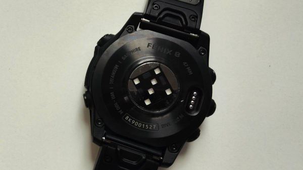 Обзор Garmin Fenix 8: прочное и дорогое совершенство Обзор Garmin Fenix 8: прочное и дорогое совершенство