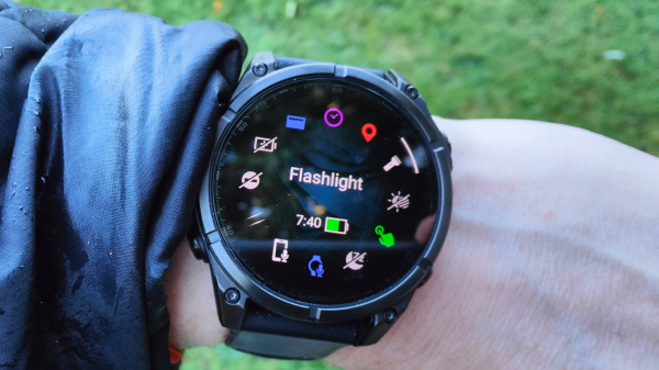 Обзор Garmin Fenix 8: прочное и дорогое совершенство Обзор Garmin Fenix 8: прочное и дорогое совершенство
