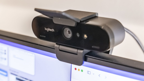 Обзор Logitech Brio Stream: веб-камера для стримов