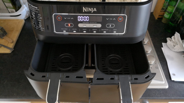 Обзор Ninja Foodi Dual Zone: две корзины лучше одной