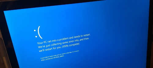 Microsoft построила специальную тестовую студию после того, как Windows 98 выдала синий экран смерти во время презентации Билла Гейтса Microsoft построила специальную тестовую студию после того, как Windows 98 выдала синий экран смерти во время презентации Билла Гейтса