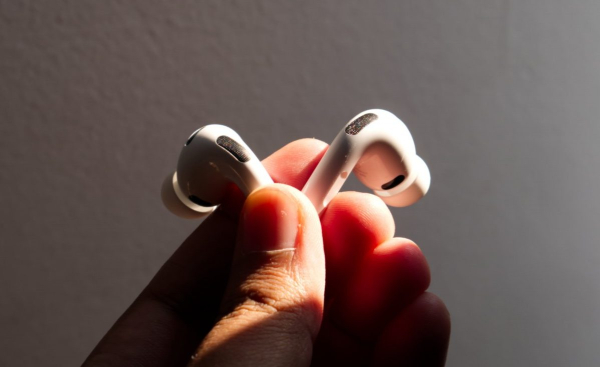 Обзор Apple AirPods Pro 3 — не просто наушники Обзор Apple AirPods Pro 3 — не просто наушники