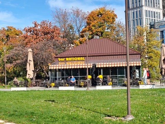 Обзор RedMagic 11 Pro: крутой смартфон в буквальном смысле