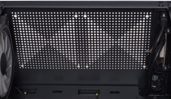 Обзор и тест корпуса Aerocool Quantum Mesh