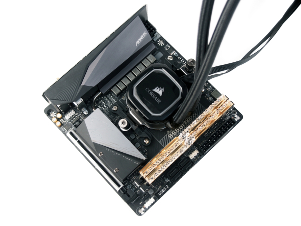 Обзор и тест системы жидкостного охлаждения Corsair iCUE H100i RGB PRO XT Обзор и тест системы жидкостного охлаждения Corsair iCUE H100i RGB PRO XT