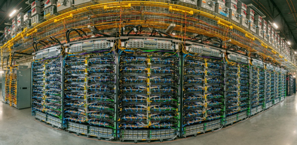 Руководители Microsoft и Google &laquo;разбили лагерь&raquo; в Южной Корее, умоляя производителей памяти о поставках чипов 