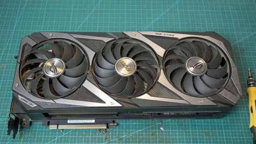 ASUS была близка к запуску ROG STRIX GeForce RTX 3080 с 20 Гбайтами видеопамяти
