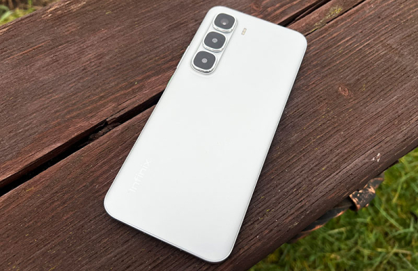 Обзор Infinix Hot 60 Pro+: самого тонкого смартфона с экраном 144 Гц и ёмкой батареей Обзор Infinix Hot 60 Pro+: самого тонкого смартфона с экраном 144 Гц и ёмкой батареей