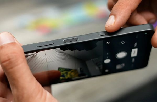 Обзор Sony Xperia 10 VII: смартфона, который застрял в прошлом