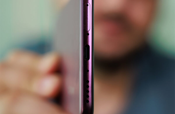 Обзор Vivo V60: выгодного смартфона с камерами от Zeiss Обзор Vivo V60: выгодного смартфона с камерами от Zeiss