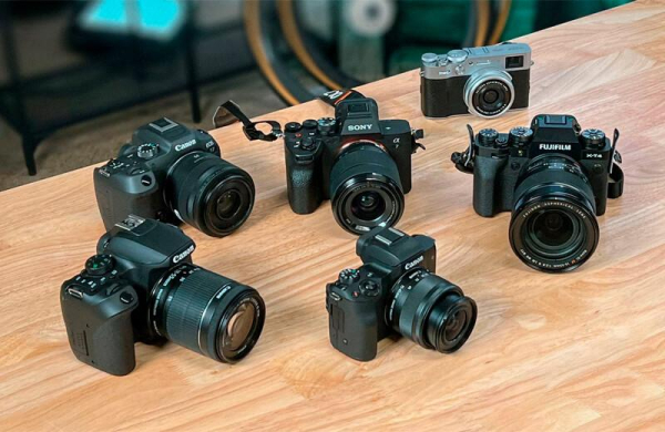 ТОП 10 лучших камер 2025 – Рейтинг фотоаппаратов по мнению экспертов