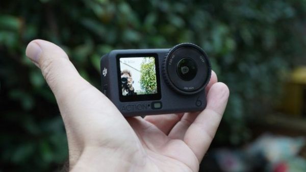 Обзор DJI Osmo Action 6 — экшн-камера с регулируемой диафрагмой и сменными объективами