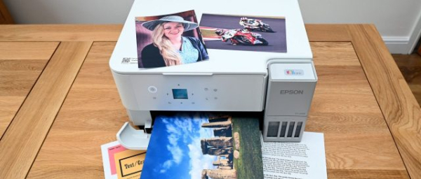 Обзор Epson EcoTank ET-2980 / ET-2950: принтер с бутылочной подачей чернил Обзор Epson EcoTank ET-2980 / ET-2950: принтер с бутылочной подачей чернил