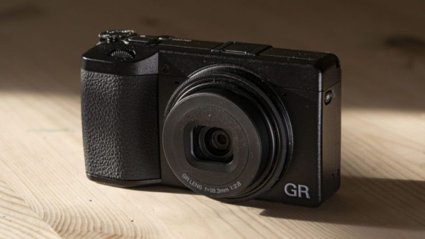 Обзор камеры Ricoh GR IV &mdash; неожиданное улучшение&nbsp;