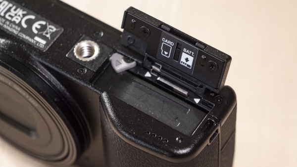 Обзор камеры Ricoh GR IV &mdash; неожиданное улучшение&nbsp;