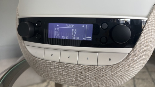 Обзор Lumie Bodyclock Luxe 700FM (2025): премиальный будильник для бодрого утра Обзор Lumie Bodyclock Luxe 700FM (2025): премиальный будильник для бодрого утра