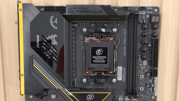 Обзор материнской платы ASRock X870E Taichi OCF: формула экстремального разгона AMD