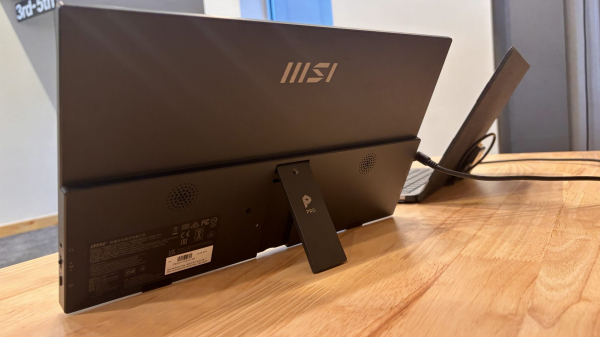 Обзор MSI Pro MP165 E6 &mdash; легкий и недорогой портативный монитор&nbsp;