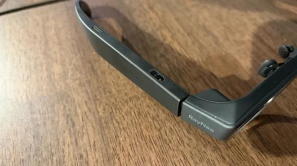 Обзор RayNeo X3 Pro: очки будущего, которого хватит только на два часа