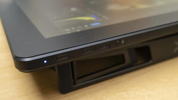 Обзор XPPen Artist Ultra 16: когда стилус становится продолжением руки