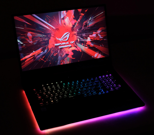 Обзор ноутбука ASUS ROG Strix Scar 17 G732LXS Обзор ноутбука ASUS ROG Strix Scar 17 G732LXS