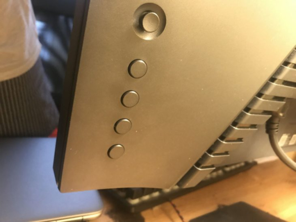 Обзор — Монитор Dell S2421HGF Обзор — Монитор Dell S2421HGF