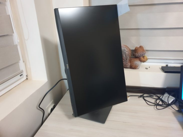 Обзор — Монитор Dell P2421D Обзор — Монитор Dell P2421D