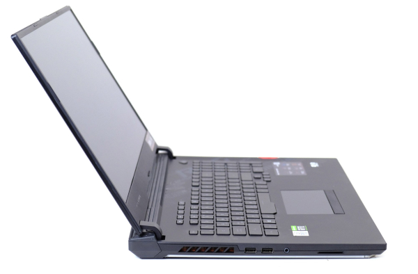 Обзор ноутбука ASUS ROG Strix Scar 17 G732LXS Обзор ноутбука ASUS ROG Strix Scar 17 G732LXS