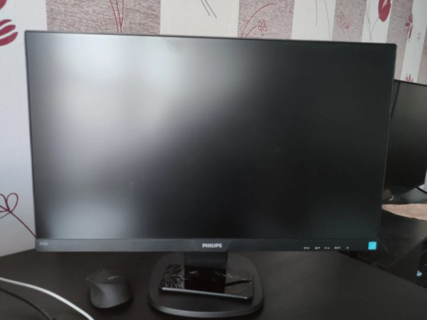 Обзор &mdash; Монитор Philips 242B1