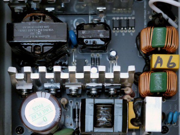 Обзор и тест блока питания ADATA XPG Pylon 650W