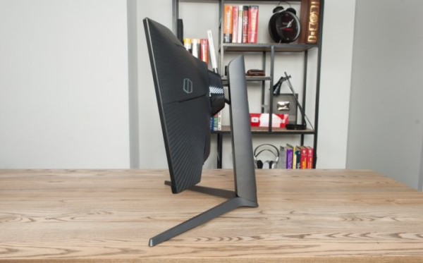 Обзор &mdash; Монитор Samsung C27G75TQSI