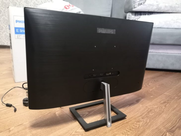 Обзор &mdash; ТОП&mdash;7. Лучшие 4К мониторы 2021 года. Рейтинг на Март!