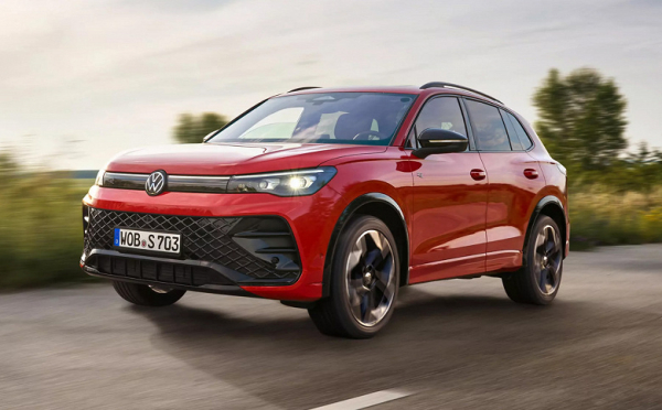 Volkswagen Tiguan по-прежнему хит в России. Импорт Volkswagen в Россию в 2025 году вырос на 69%, названы самые популярные модели