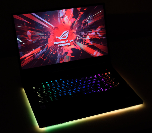 Обзор ноутбука ASUS ROG Strix Scar 17 G732LXS Обзор ноутбука ASUS ROG Strix Scar 17 G732LXS