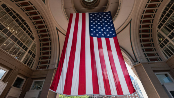 Политолог Селенте: технологический "пузырь" в США лопнет в 2026 году