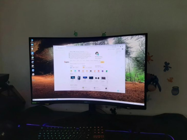 Обзор &mdash; Монитор Samsung C32G75TQSI