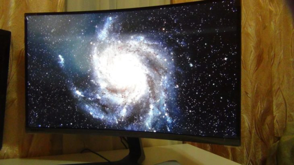 Обзор &mdash; Монитор Samsung C27RG50