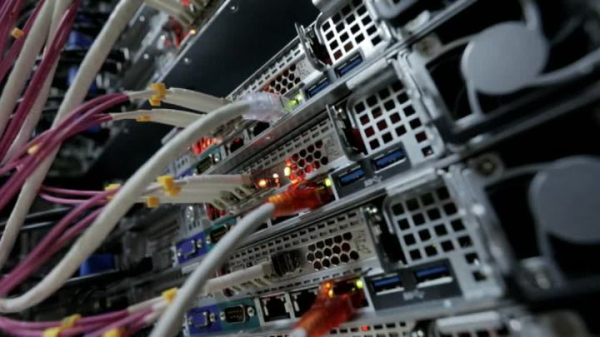 В Пензенской области объявили опасность БПЛА и ограничили мобильный интернет В Пензенской области объявили опасность БПЛА и ограничили мобильный интернет