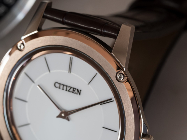 Обзор Citizen Eco-Drive One: самые тонкие часы, работающие от света