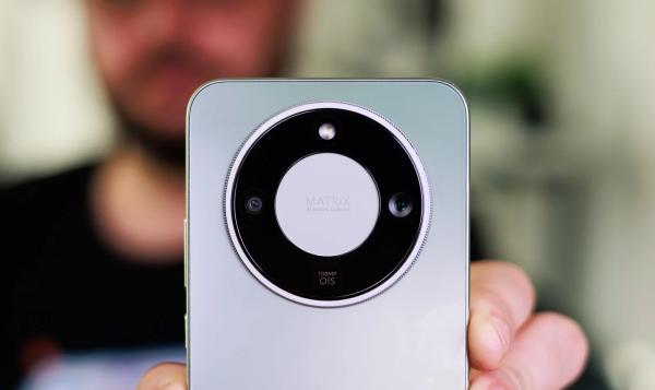 Обзор Honor Magic8 Lite: проработал три дня на заряде от батареи