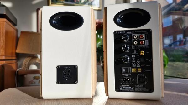 Обзор колонок Edifier S880DB MKII: почти идеальны, но у них есть фатальный недостаток Обзор колонок Edifier S880DB MKII: почти идеальны, но у них есть фатальный недостаток