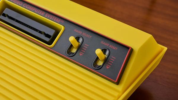 Обзор Pac-Man от Atari &mdash; это машина времени. Вы готовы снова почувствовать себя ребёнком у игрового автомата?