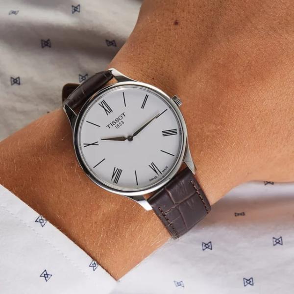 Обзор Tissot Tradition 5.5 &mdash; классика толщиной 5,15 мм