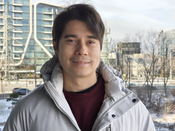 Oppo Reno15 Pro Mini: редкий компактный смартфон флагманского уровня