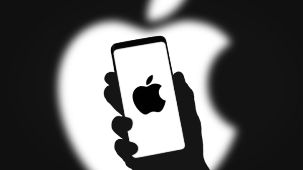Apple начала блокировать аккаунты россиян из-за санкций