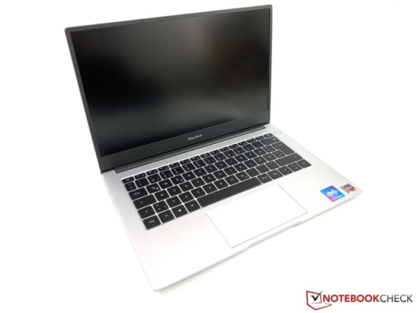 Обзор &mdash; ТОП&mdash;7. Лучшие ноутбуки до 60000 руб. Октябрь 2020 года. Рейтинг!