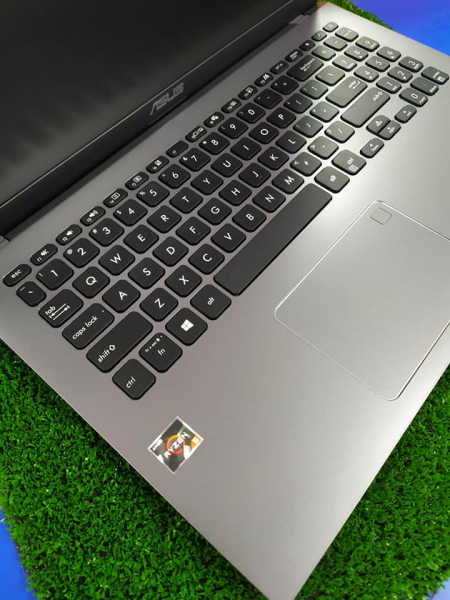 Обзор &mdash; ТОП&mdash;7. Лучшие ноутбуки до 40000 руб. Октябрь 2020 года. Рейтинг!