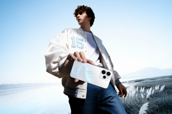 В России стартовали продажи смартфонов Oppo  Reno 15 и&nbsp;Reno15 F с 50-Мп фронтальными камерами и ёмкими батареями 